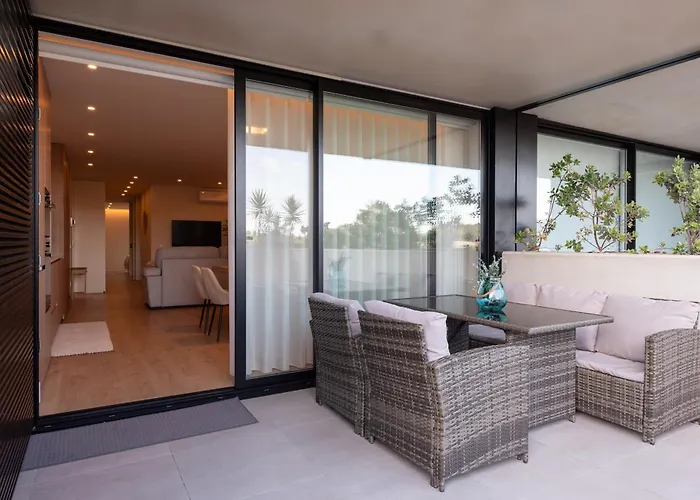 In - Magno House Apúlia