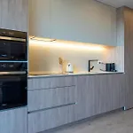 In - Magno House アパート *