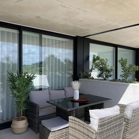 Apartment In - Magno House