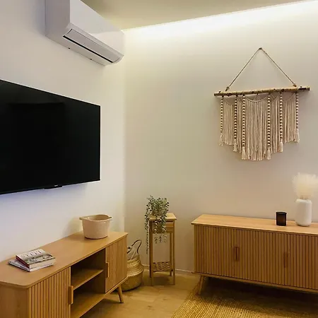 In - Magno House *